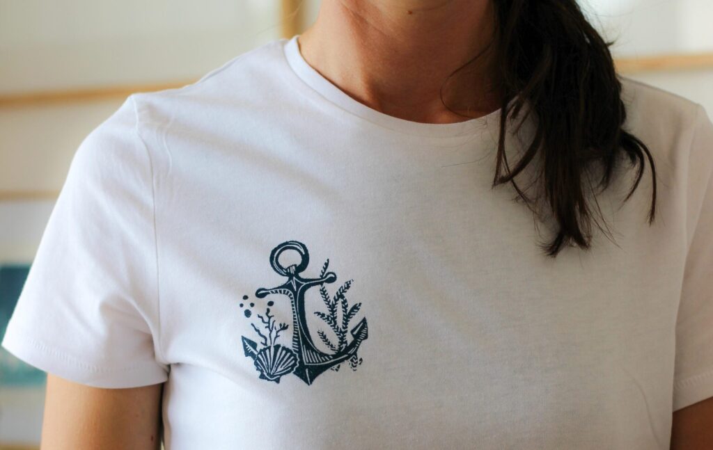 TUTO ✔️ Comment imprimer sur tissu grâce à la linogravure